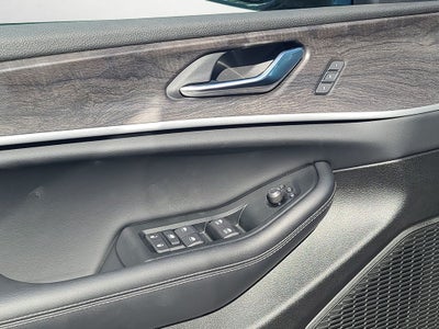 2025 Jeep Grand Cherokee Limited Dual-Pane Panoramic Sunroof