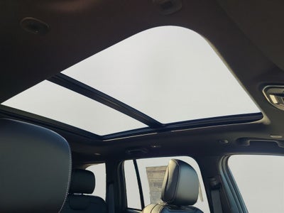 2025 Jeep Grand Cherokee Limited Dual-Pane Panoramic Sunroof