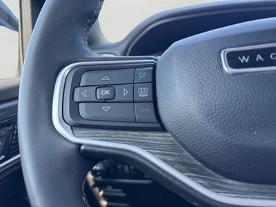 2024 Jeep Wagoneer Series II w/Navigation