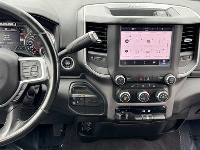 2022 RAM 3500 Big Horn Dually w/ Turbodiesel
