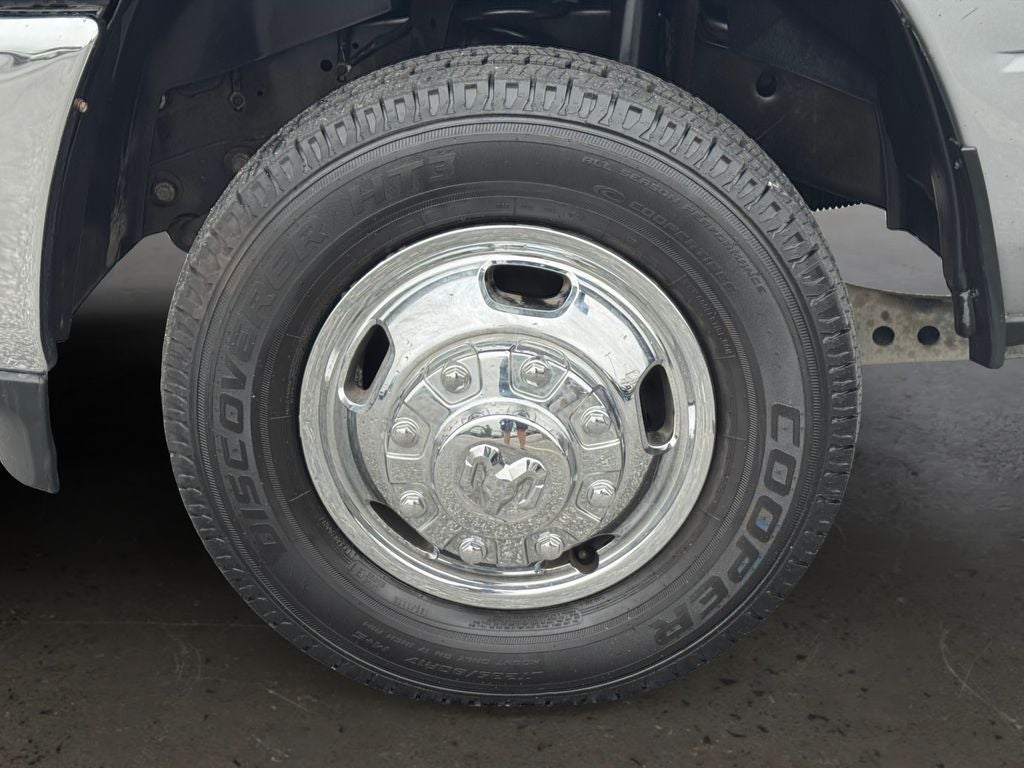 2022 RAM 3500 Big Horn Dually w/ Turbodiesel