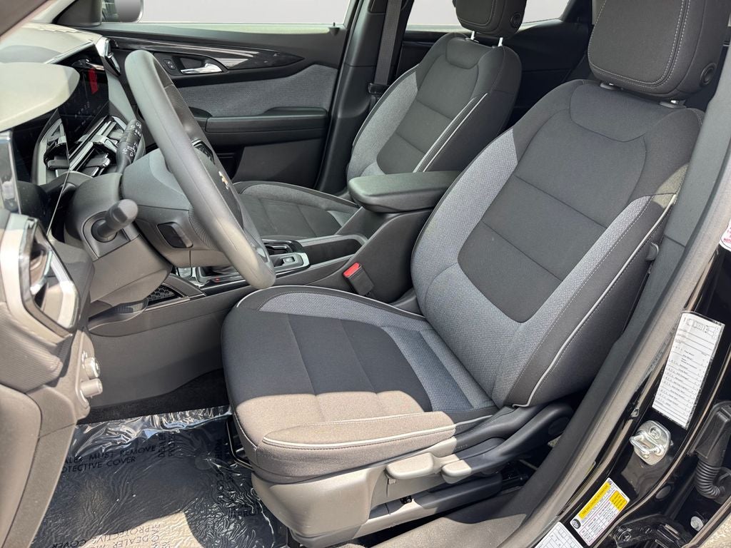 2025 Chevrolet TrailBlazer LT w/Navigation