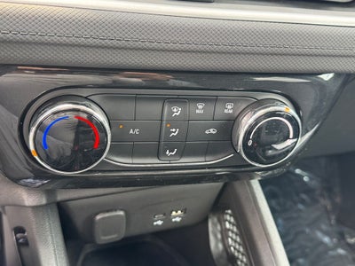 2025 Chevrolet TrailBlazer LT w/Navigation