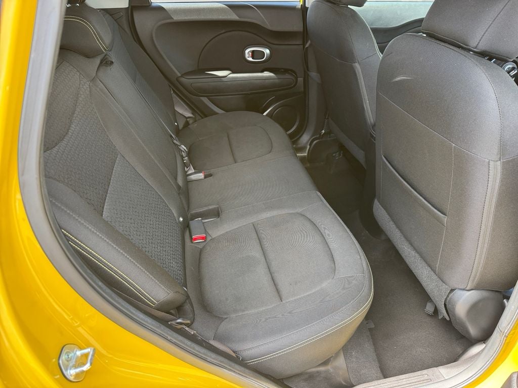 2016 Kia Soul Plus w/Bluetooth