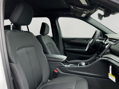 2026 Jeep Grand Cherokee Laredo X