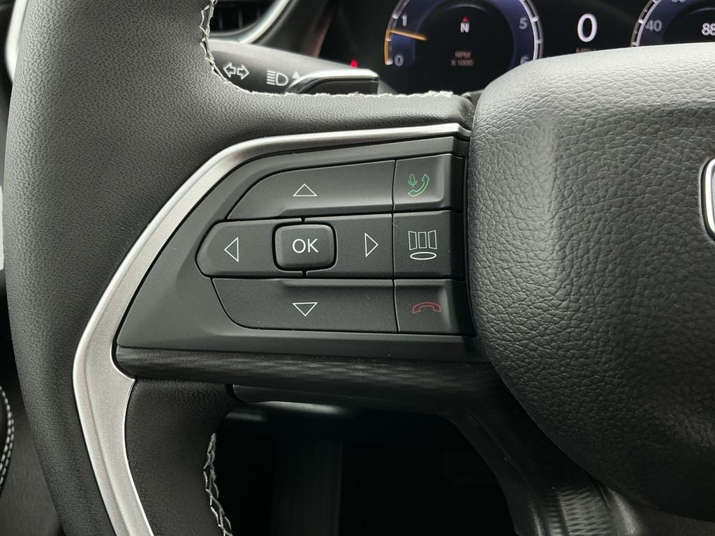 2026 Jeep Grand Cherokee Laredo X