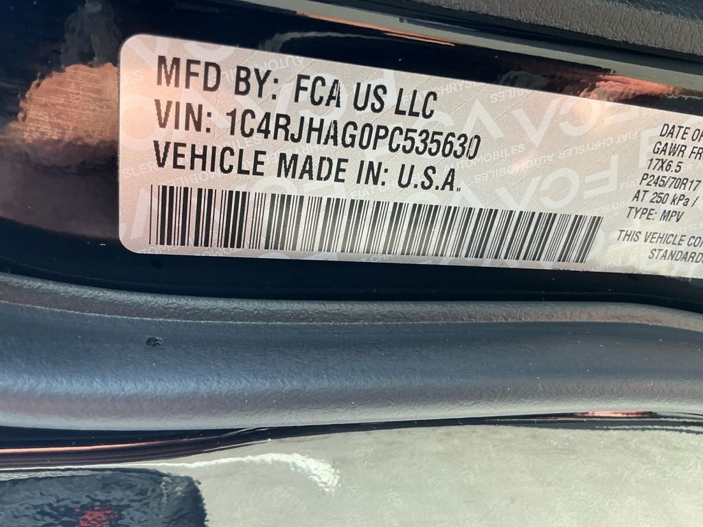 2023 Jeep Grand Cherokee Laredo