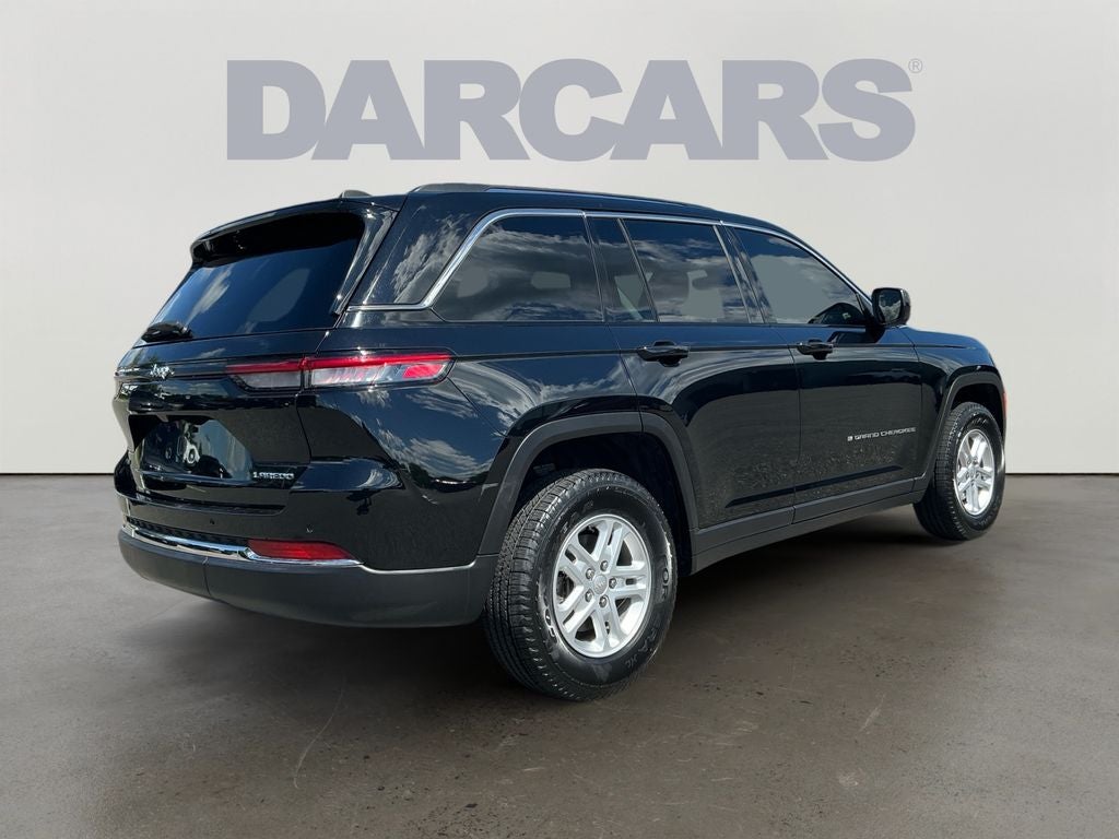 2023 Jeep Grand Cherokee Laredo