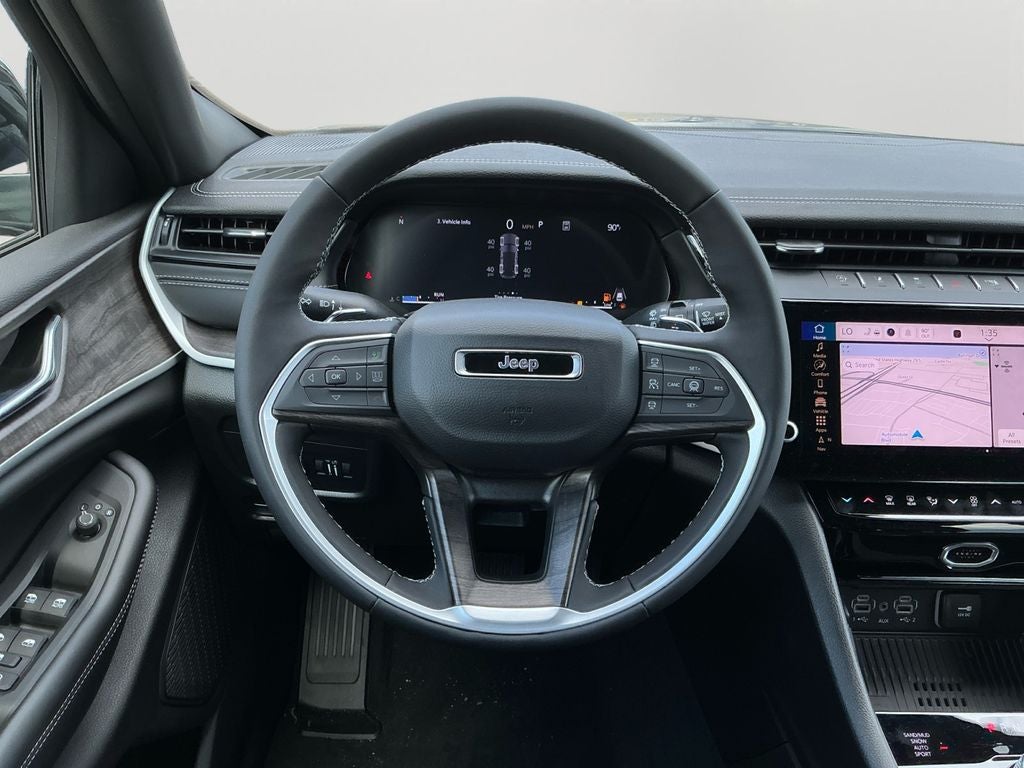 2026 Jeep Grand Cherokee Altitude