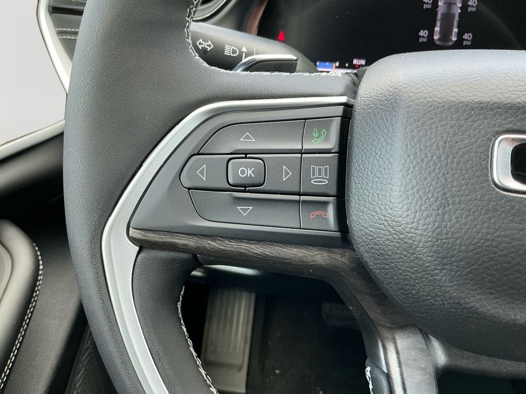 2026 Jeep Grand Cherokee Altitude