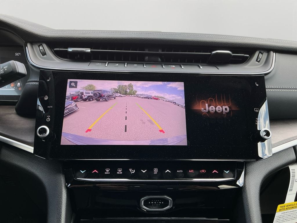 2026 Jeep Grand Cherokee Altitude