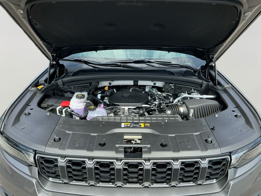 2026 Jeep Grand Cherokee Altitude