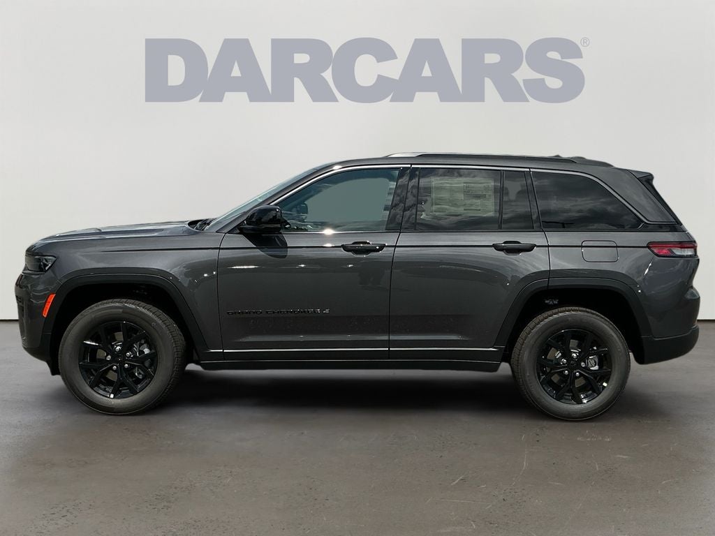 2026 Jeep Grand Cherokee Altitude