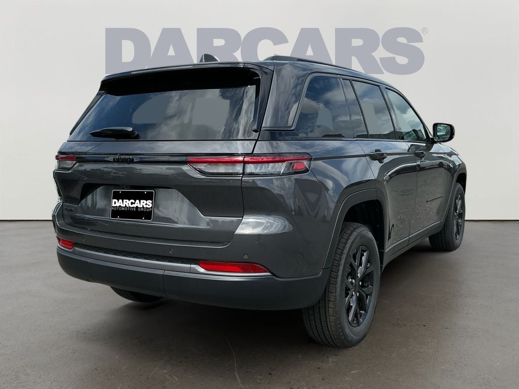 2026 Jeep Grand Cherokee Altitude