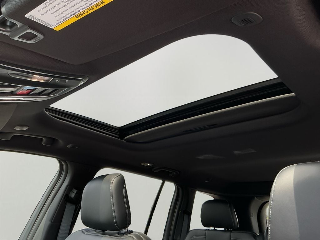 2026 Jeep Grand Cherokee Altitude