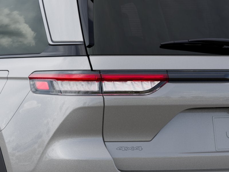 2026 Jeep Grand Cherokee Base