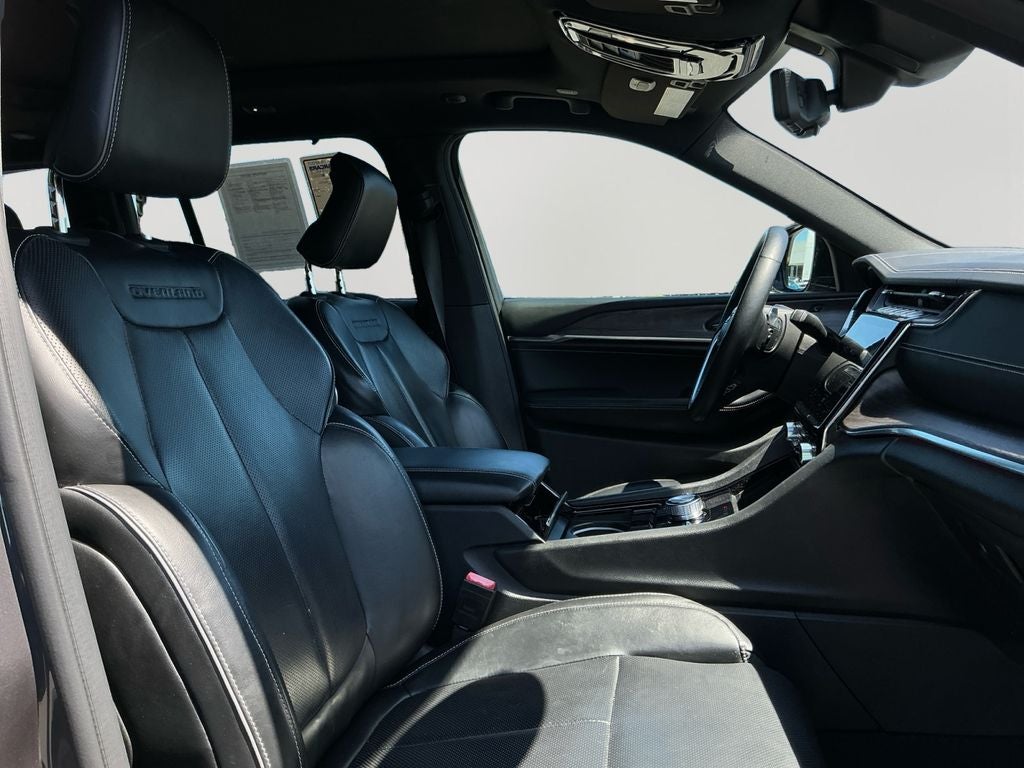 2022 Jeep Grand Cherokee Overland