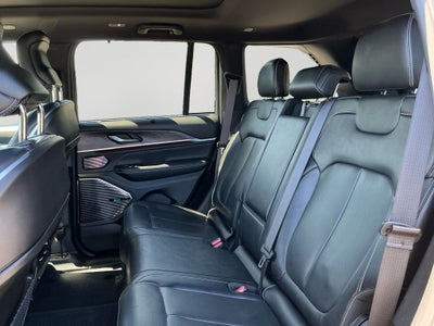 2022 Jeep Grand Cherokee Overland