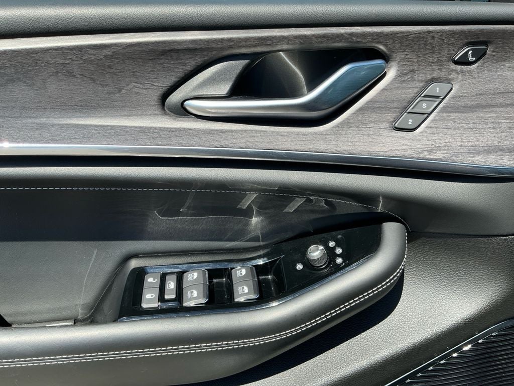 2022 Jeep Grand Cherokee Overland