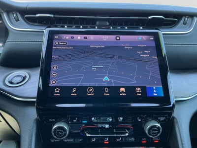 2022 Jeep Grand Cherokee Overland