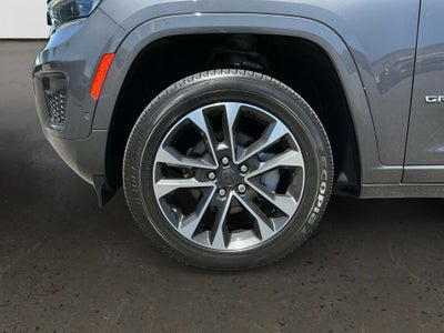 2022 Jeep Grand Cherokee Overland