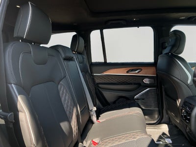 2027 Jeep Grand Cherokee Summit