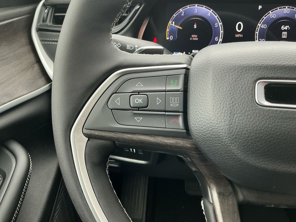 2026 Jeep Grand Cherokee L Laredo