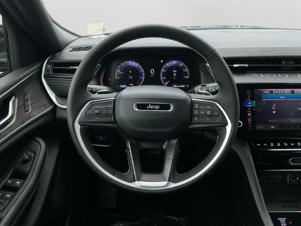 2027 Jeep Grand Cherokee L Limited