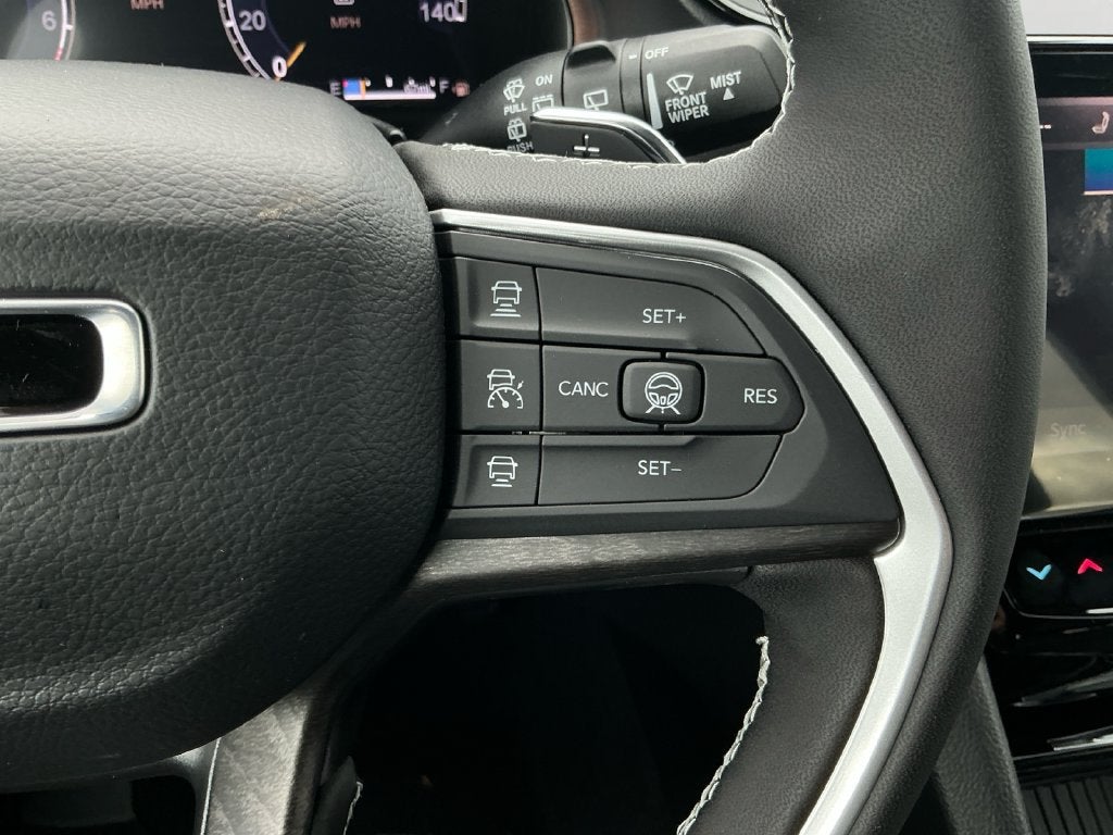 2027 Jeep Grand Cherokee L Limited