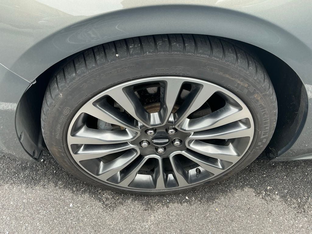 2017 Lincoln Continental Select