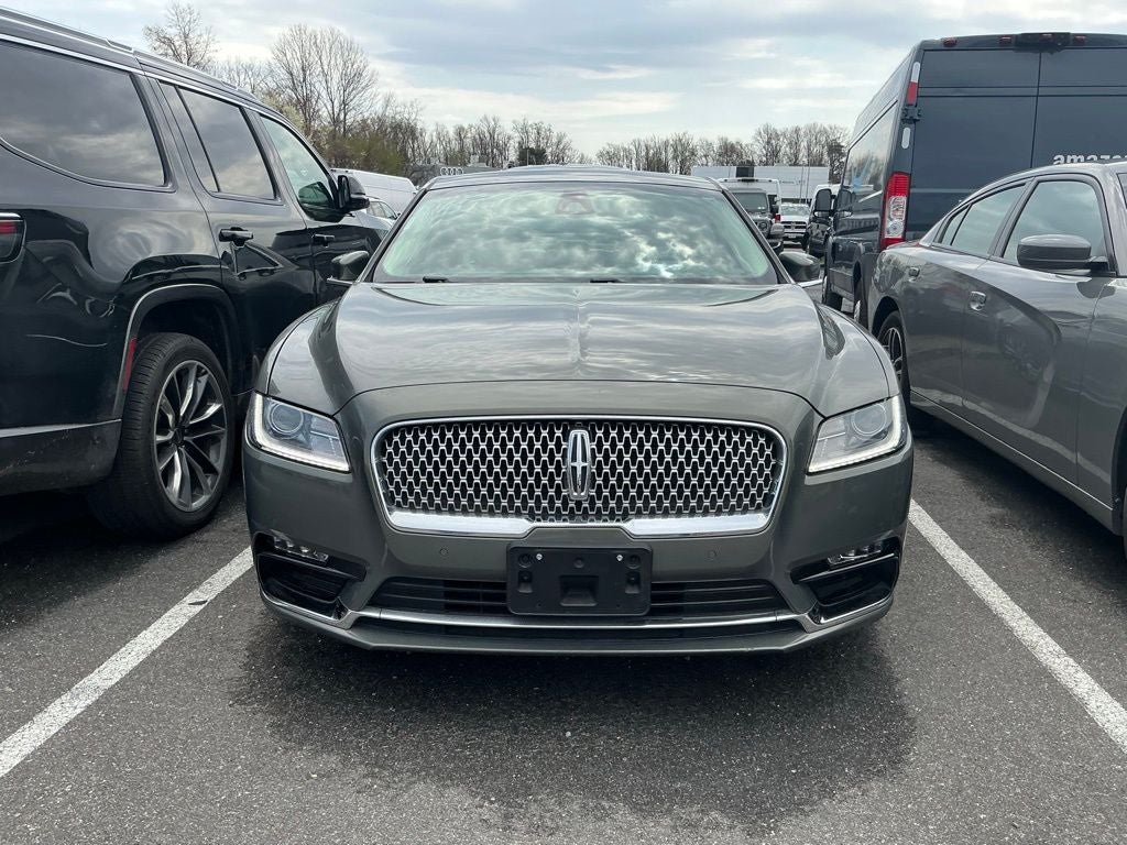 2017 Lincoln Continental Select