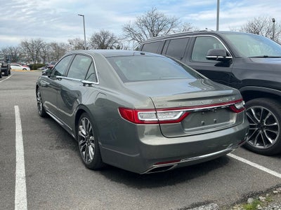 2017 Lincoln Continental Select