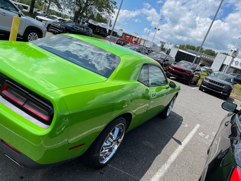 2017 Dodge Challenger SXT