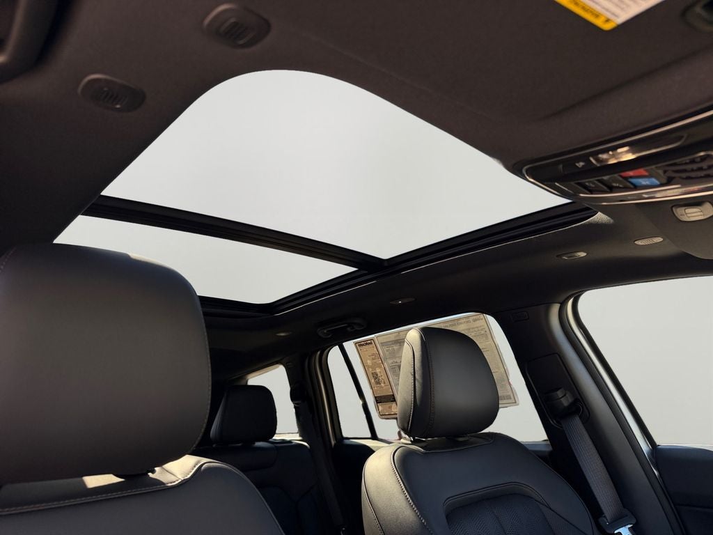 2026 Jeep Cherokee Overland