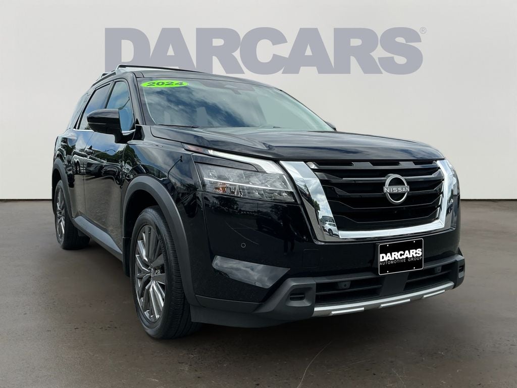2024 Nissan Pathfinder SL
