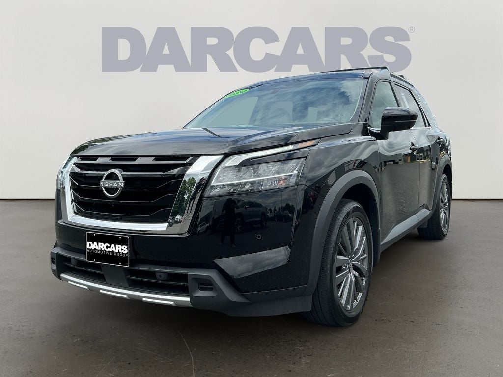 2024 Nissan Pathfinder SL
