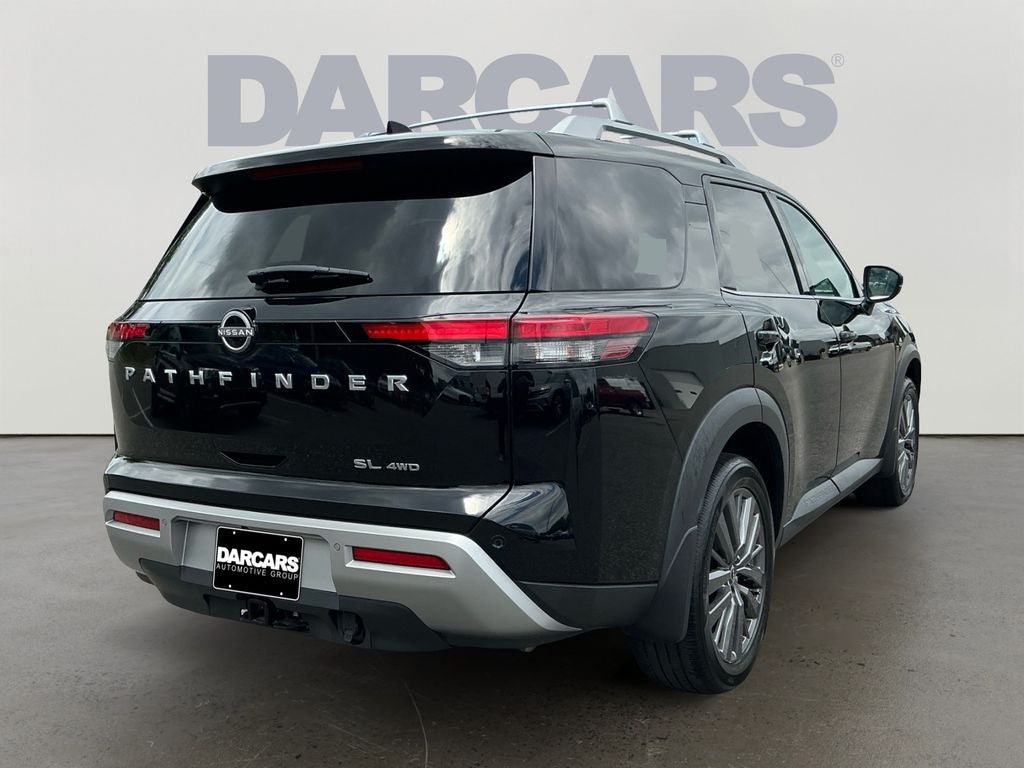 2024 Nissan Pathfinder SL