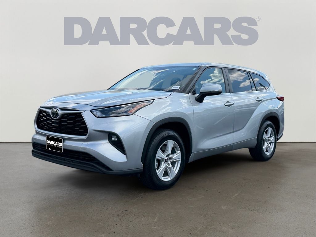 2023 Toyota Highlander LE
