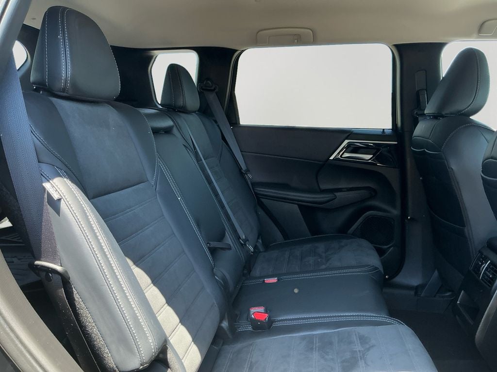 2024 Mitsubishi Outlander SE Black Edition