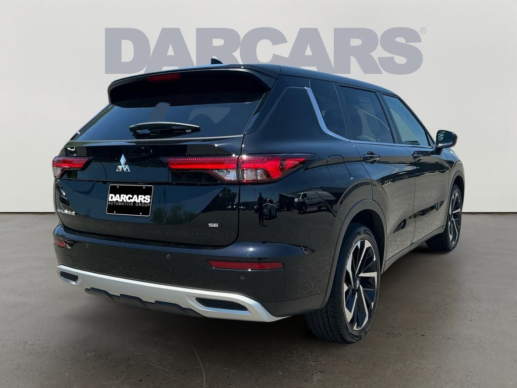 2024 Mitsubishi Outlander SE Black Edition