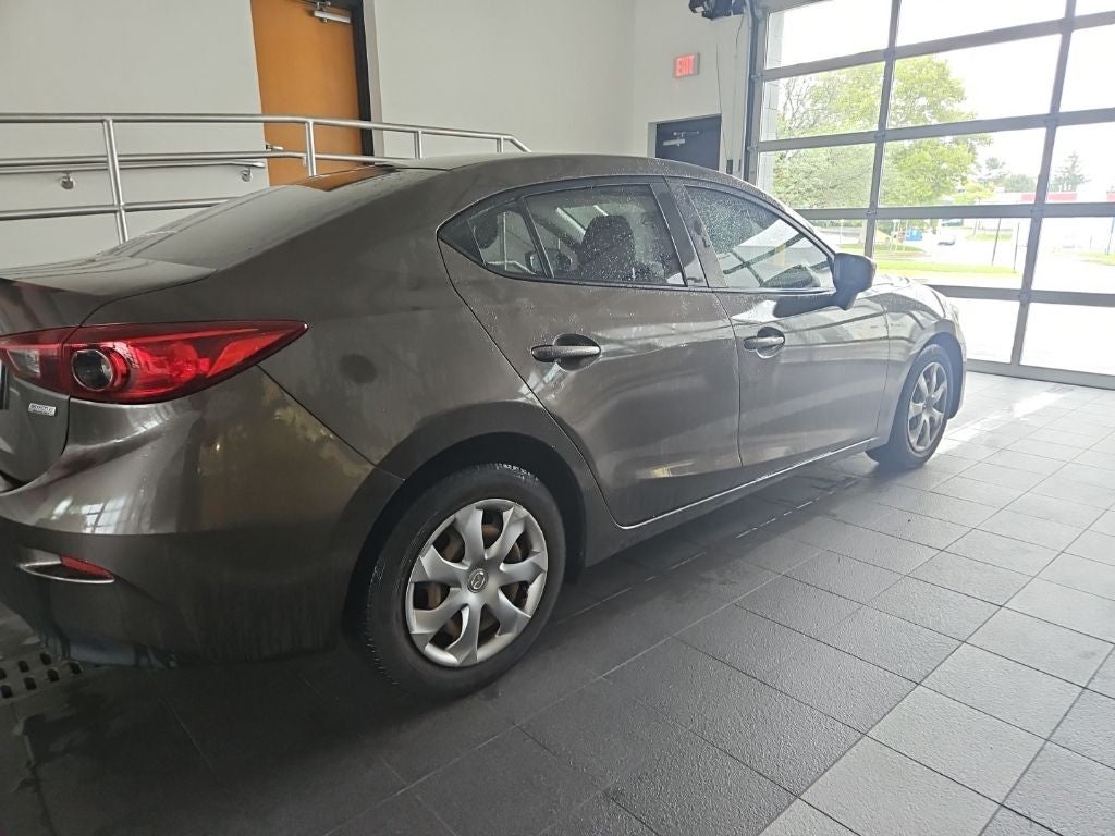 2016 Mazda Mazda3 i Sport