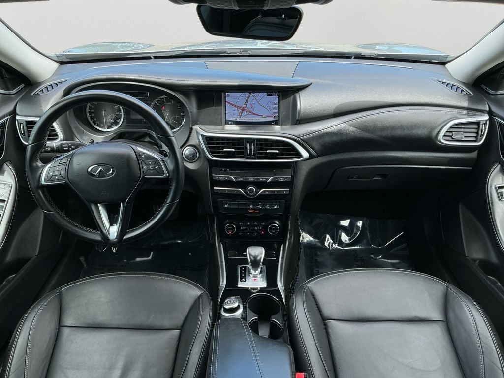 2018 INFINITI QX30 Premium