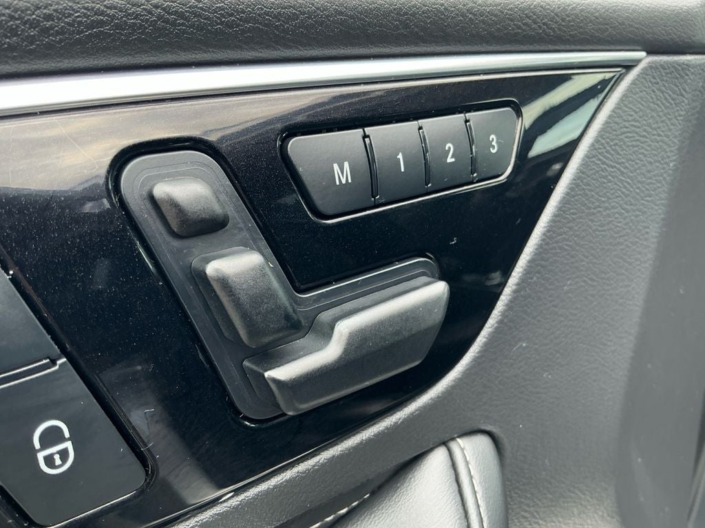 2018 INFINITI QX30 Premium