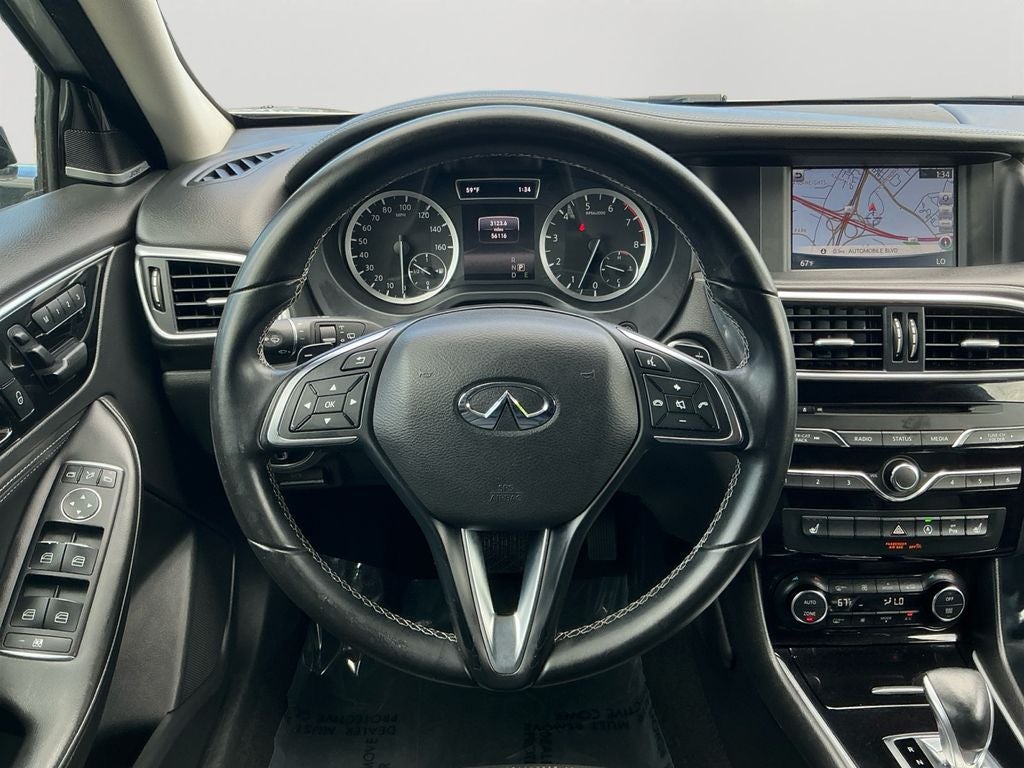 2018 INFINITI QX30 Premium