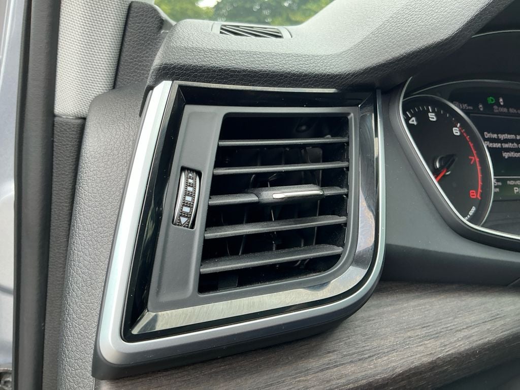 2023 Audi Q5 40 Premium quattro
