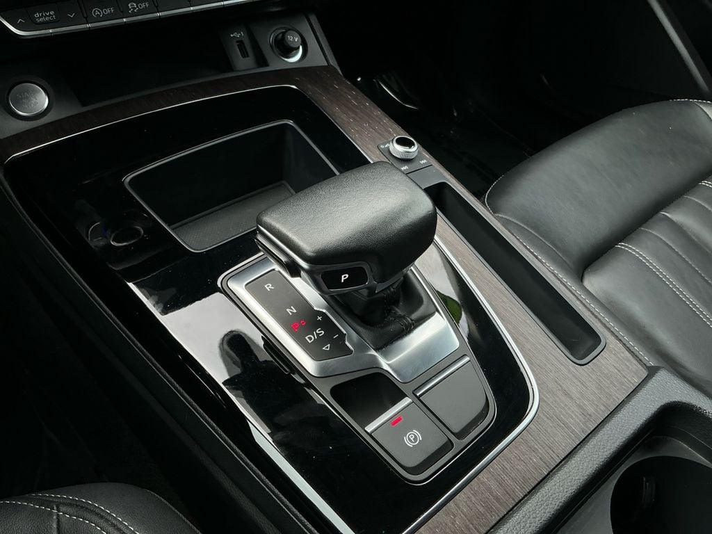 2023 Audi Q5 40 Premium quattro