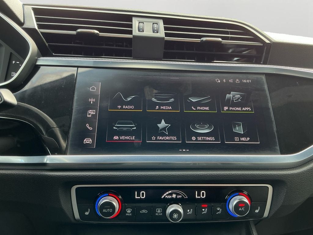 2023 Audi Q3 Premium S Line quattro