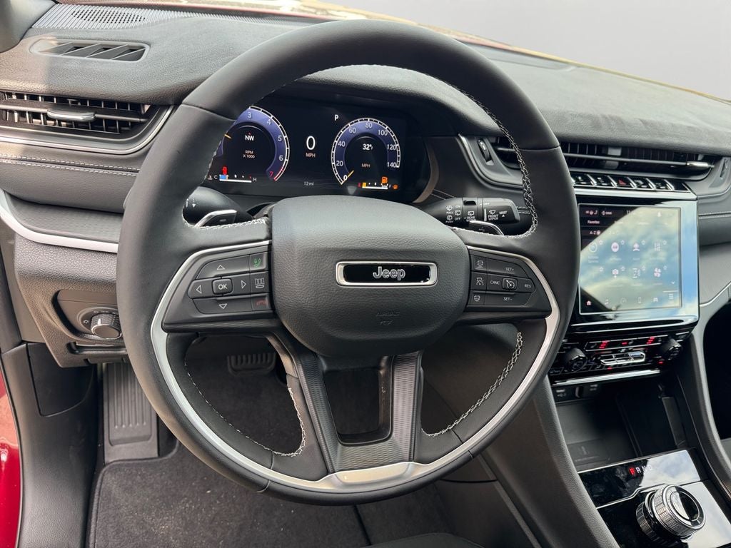 2025 Jeep Grand Cherokee Laredo X