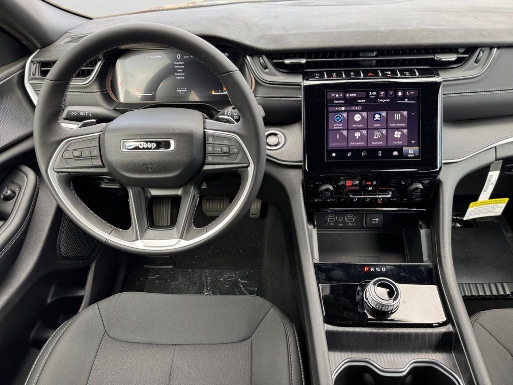 2025 Jeep Grand Cherokee Laredo X