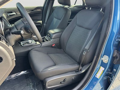 2023 Chrysler 300 Touring Safety Tec pkg